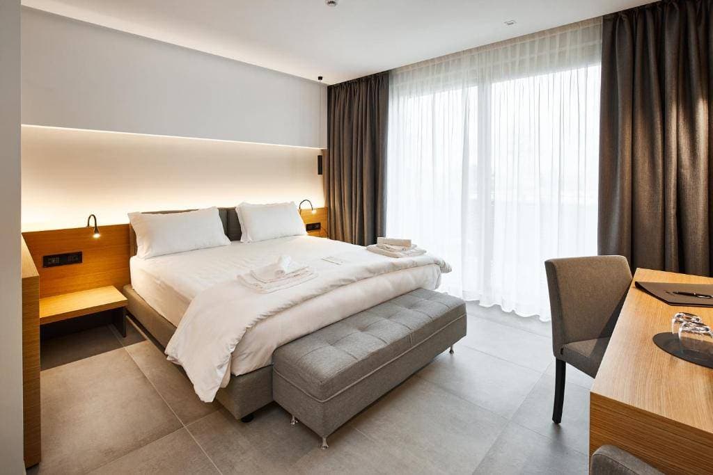 Nodo Hotel 13