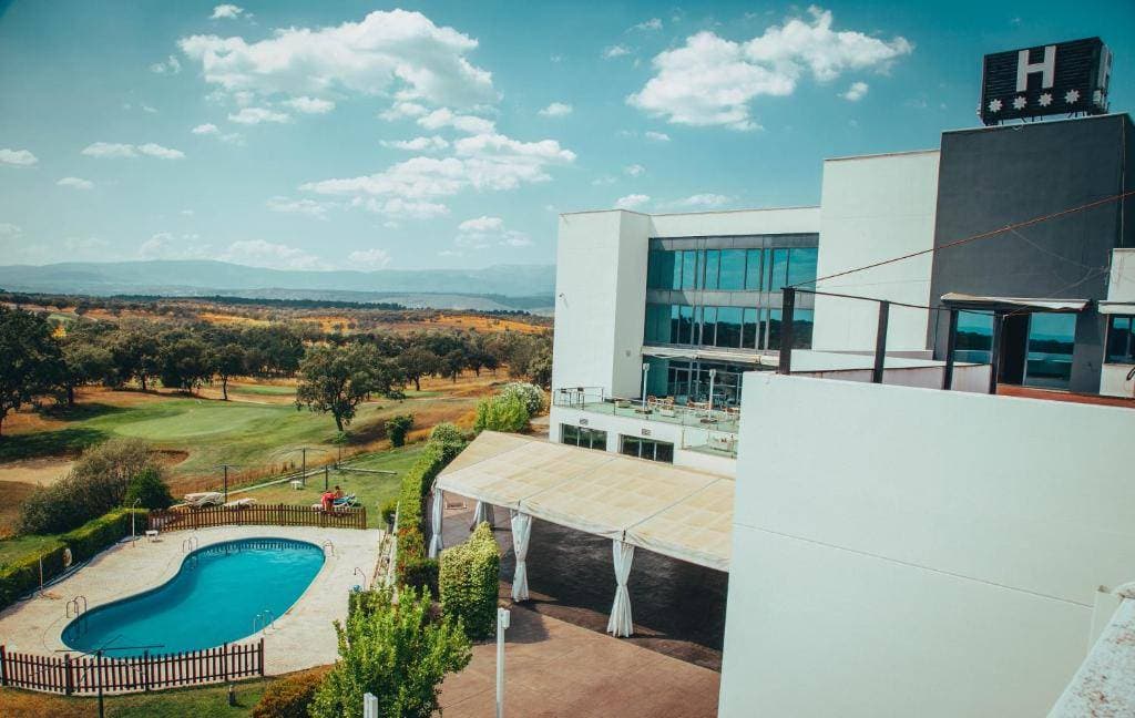 Hotel Valles de Gredos 1