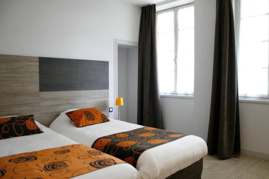Le Logis de l'Hostellerie de l'Abbaye 8