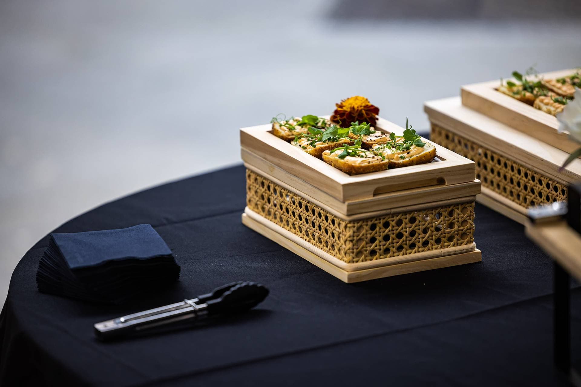 MAIN CATERING 3