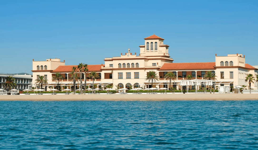 Le Méridien RA Beach Hotel & Spa 9
