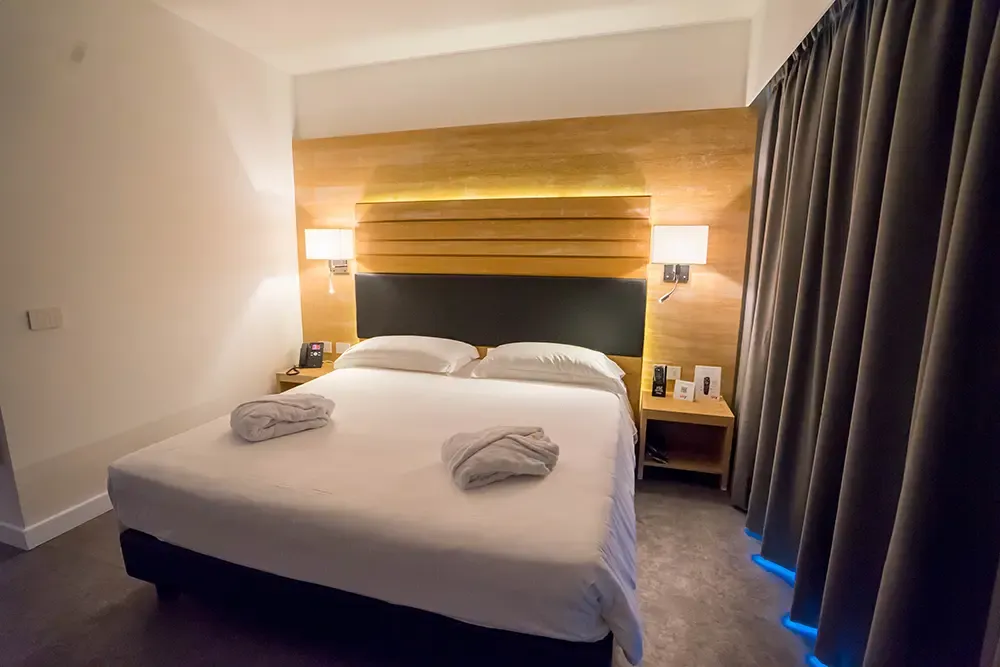 PM Hotel 6