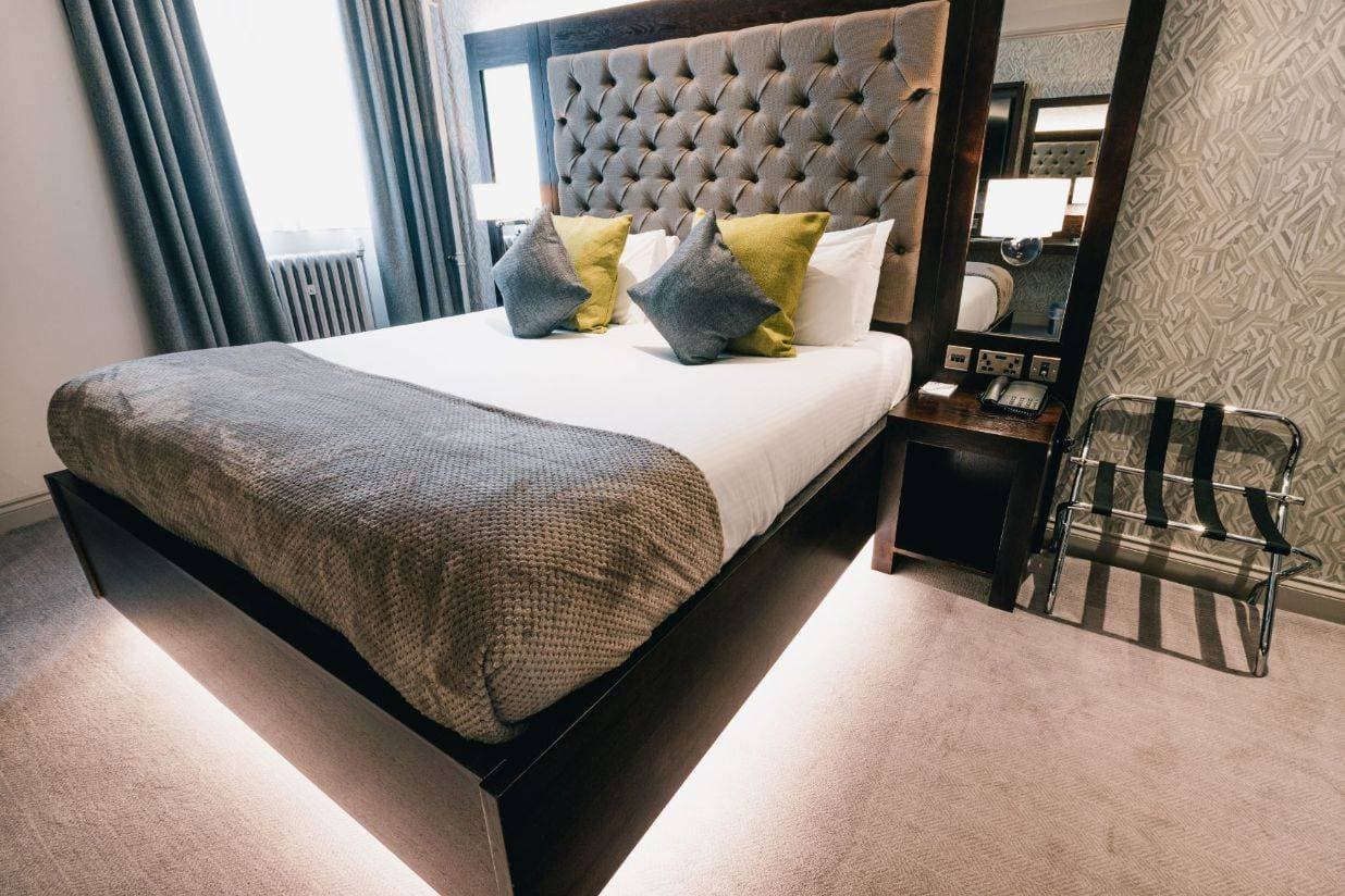 The Station Hotel, Aberdeen 7