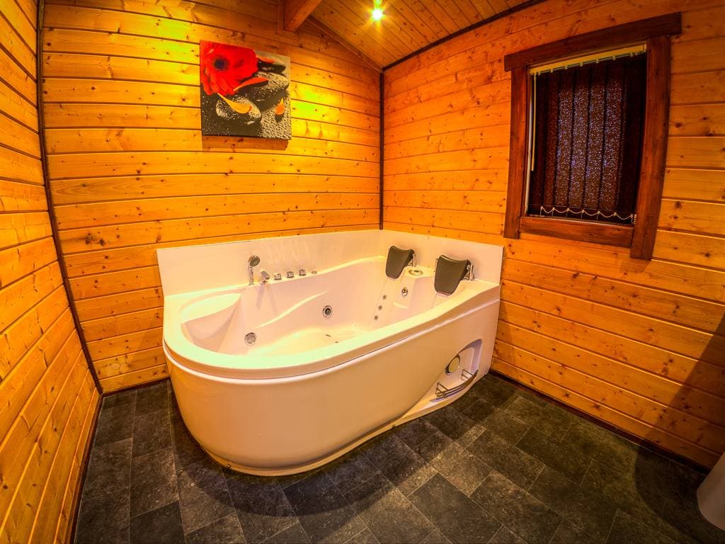 New Forest Lodges 32