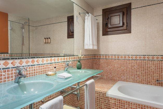 Hotel Palacio De Santa Paula, Autograph Collection 15