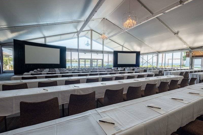 Hotel Maya - a DoubleTree by Hilton 18