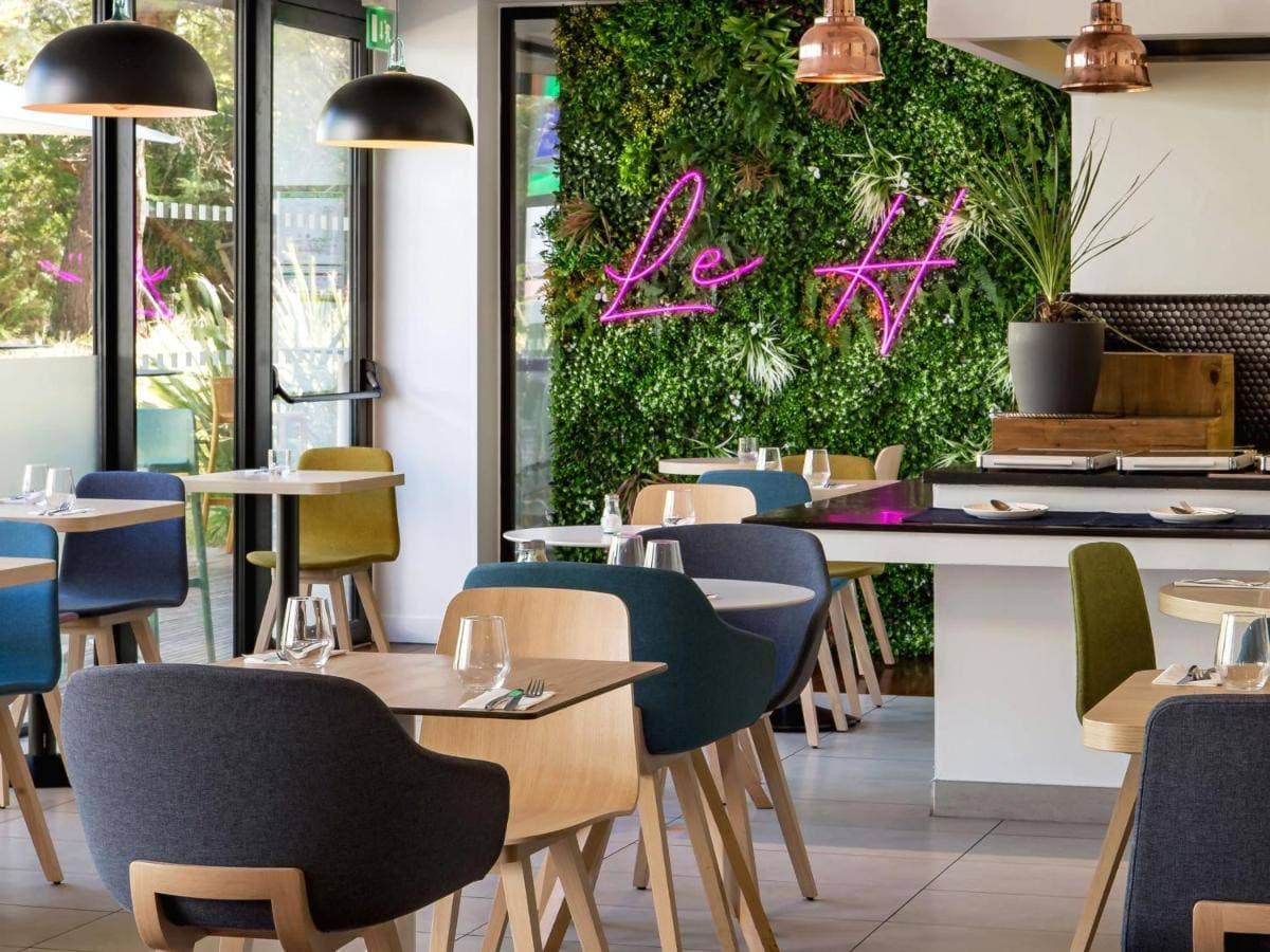 Holiday Inn Marseille Airport, an IHG Hotel 9