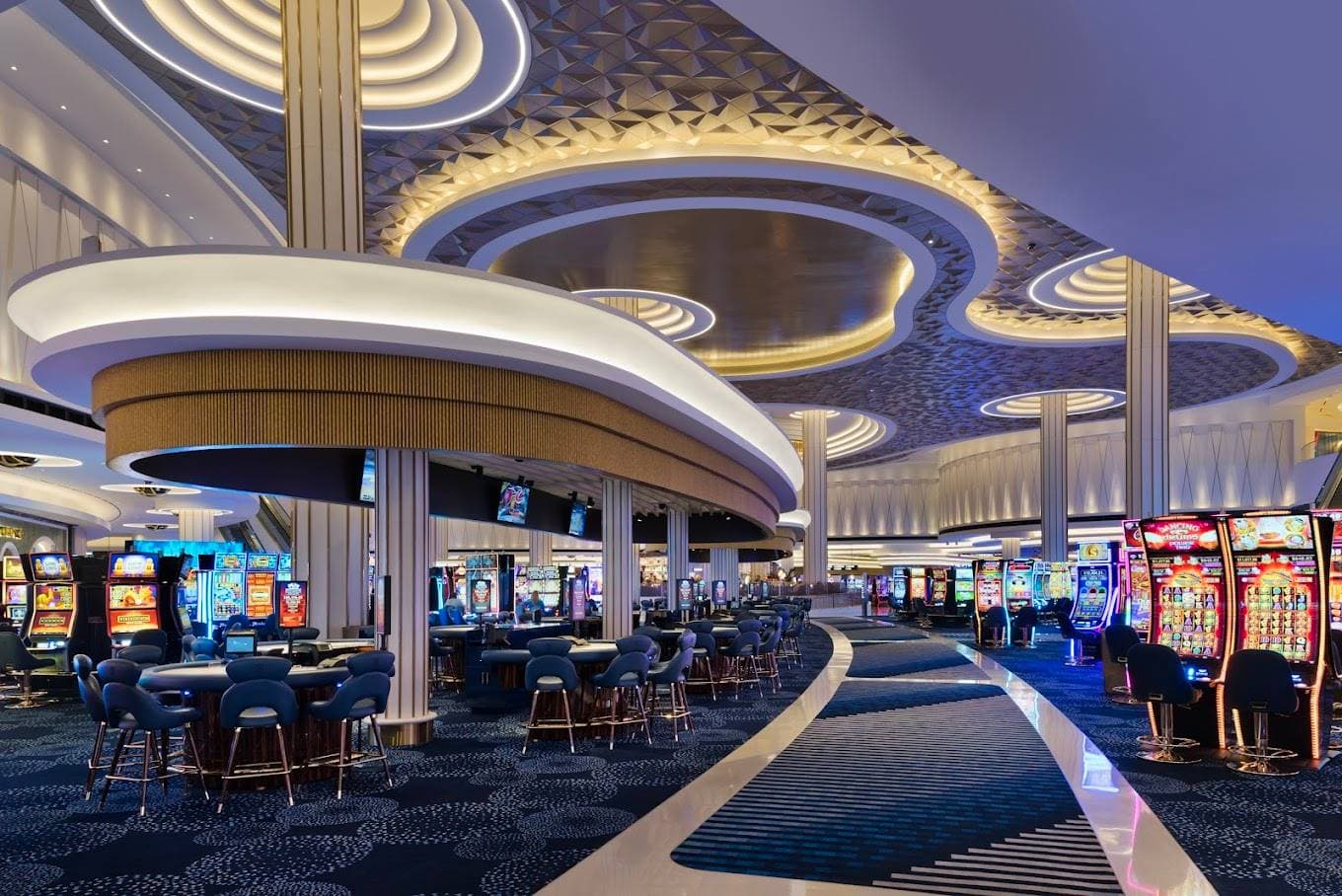 Fontainebleau Las Vegas 10