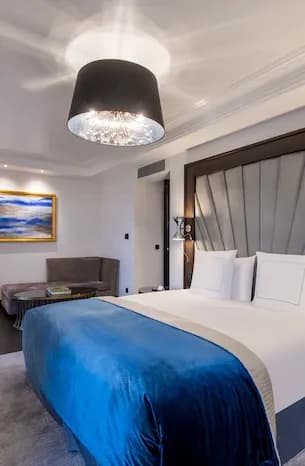 Royal Savoy Hotel & Spa 10