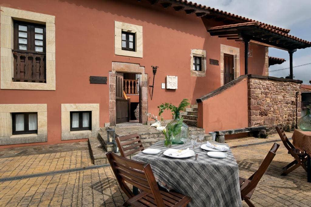 Hotel La Corte de Lugas 6