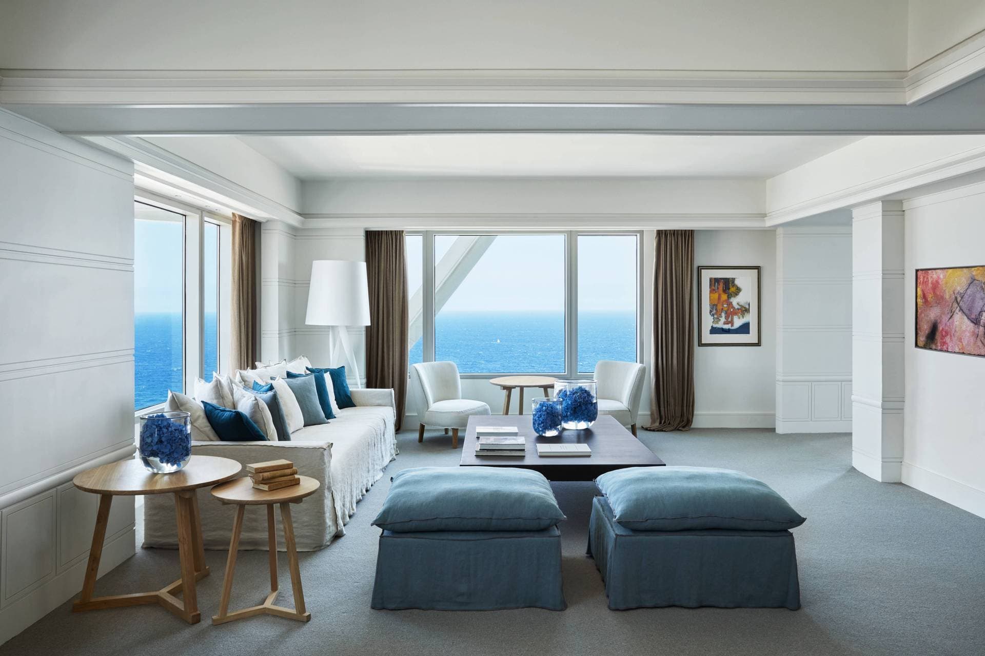 Hotel Arts  25