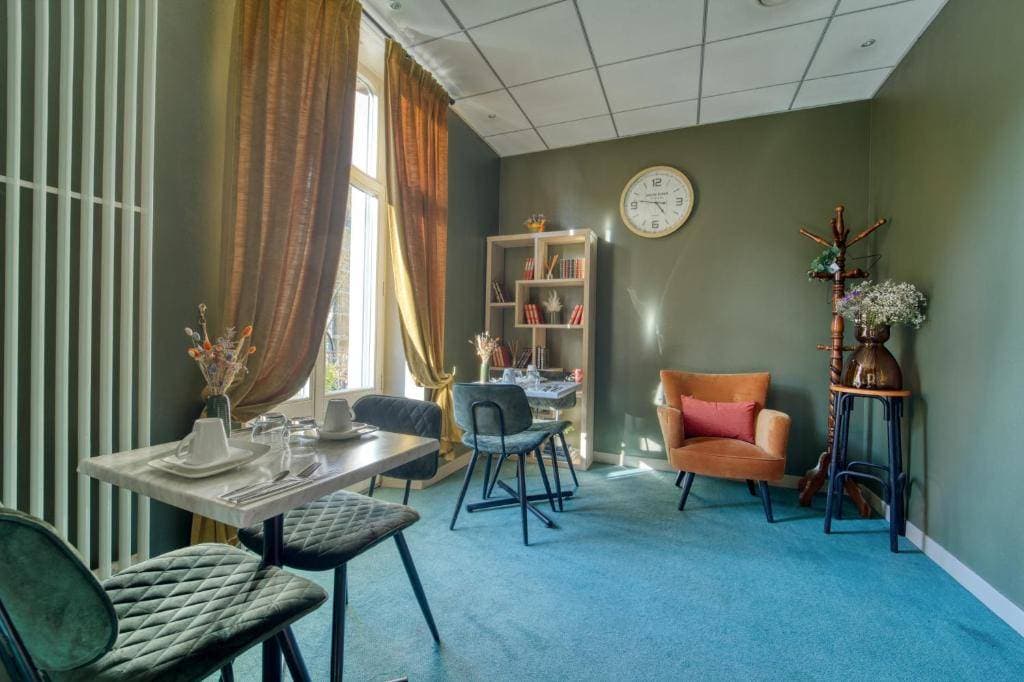 Hôtel Escurial 4