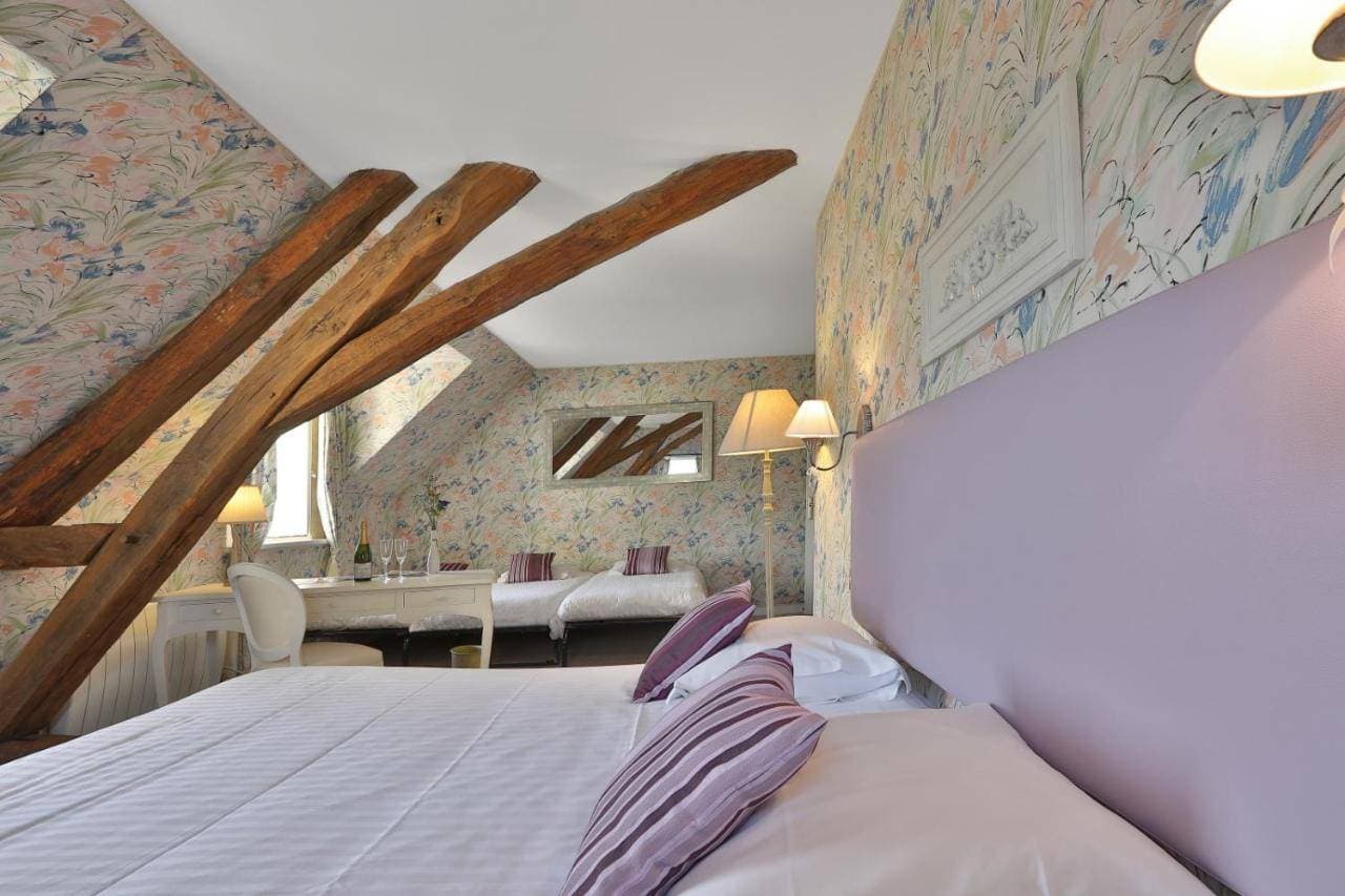 Château de Puy Robert Lascaux 12