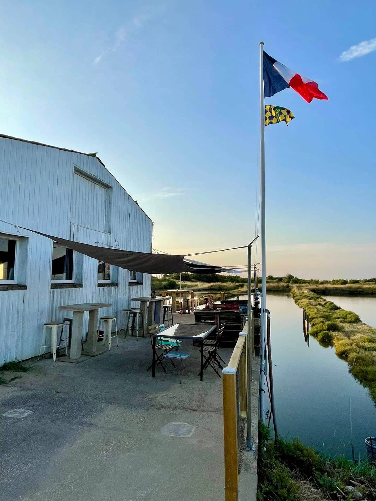 La Cabane au Drapeau 2