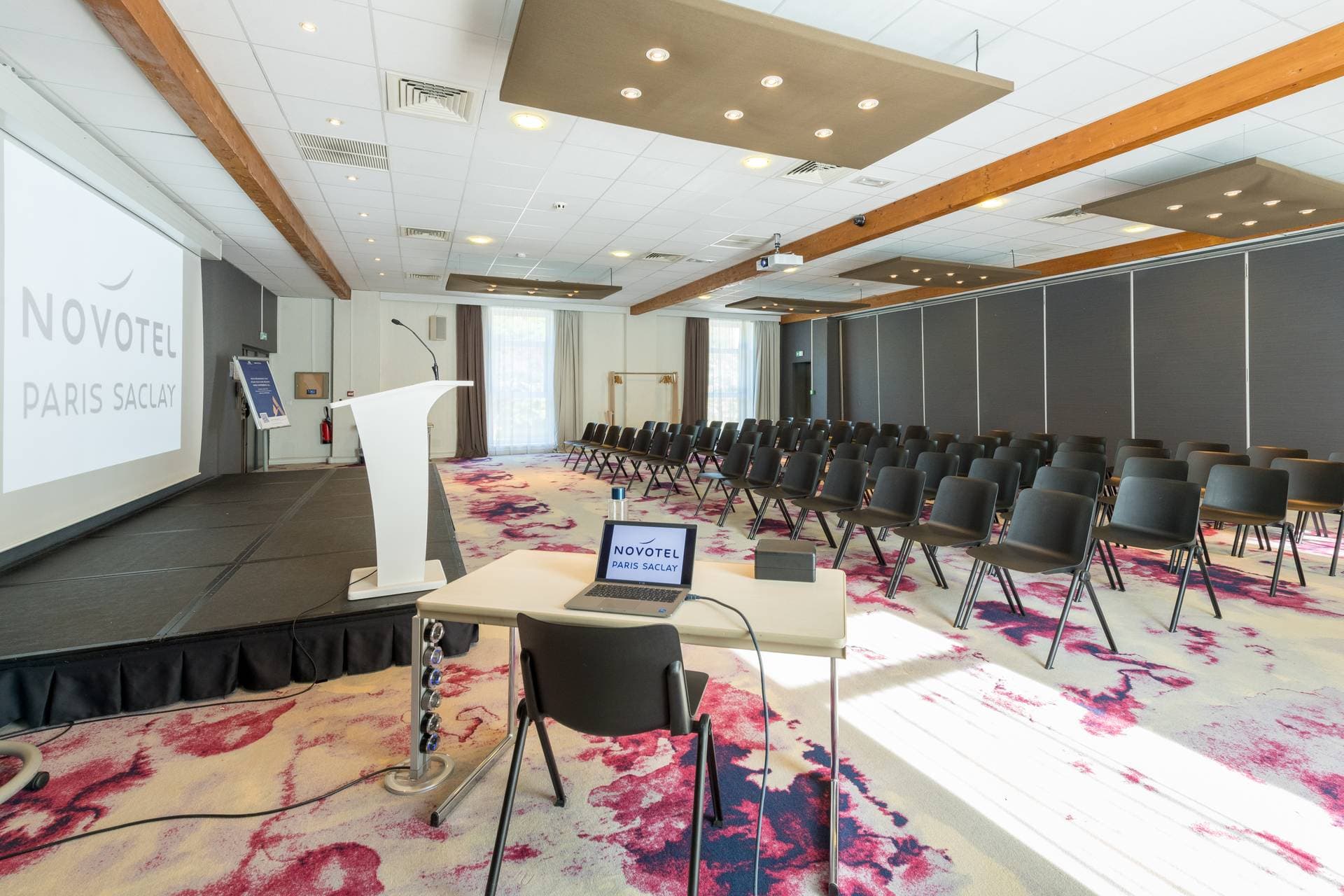 Novotel Paris Saclay 11