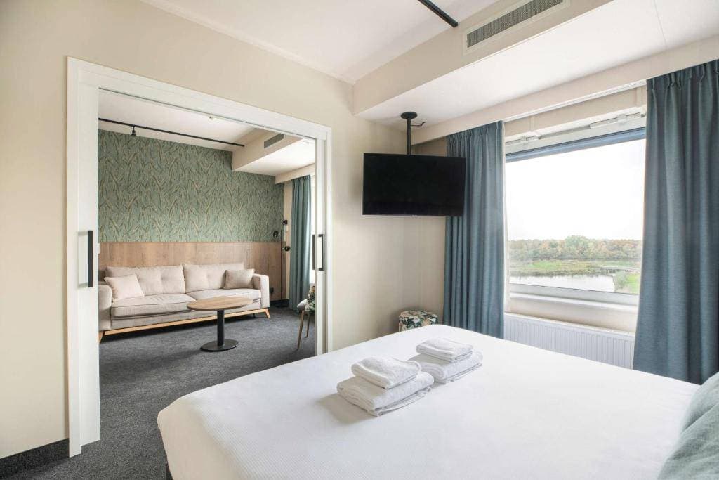 Flonk Hotel Groningen Zuid, BW Signature Collection 8