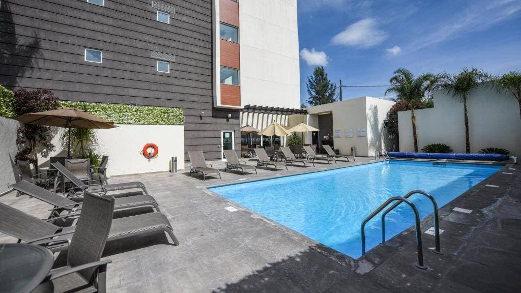Holiday Inn Express Celaya 3
