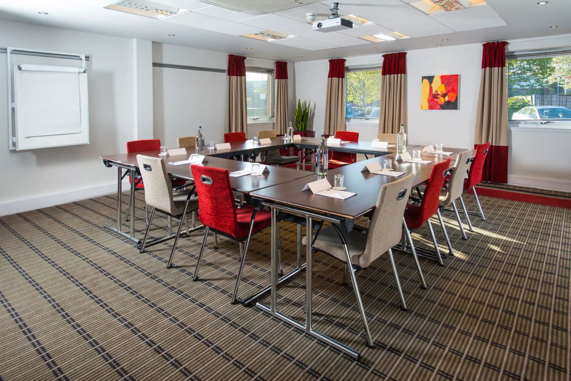 Holiday Inn Express Birmingham - Oldbury 10