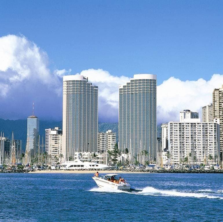 Prince Waikiki - Honolulu Luxury Hotel 9