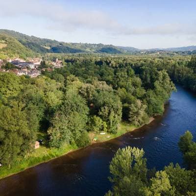 Camping Huttopia Beaulieu sur Dordogne 2