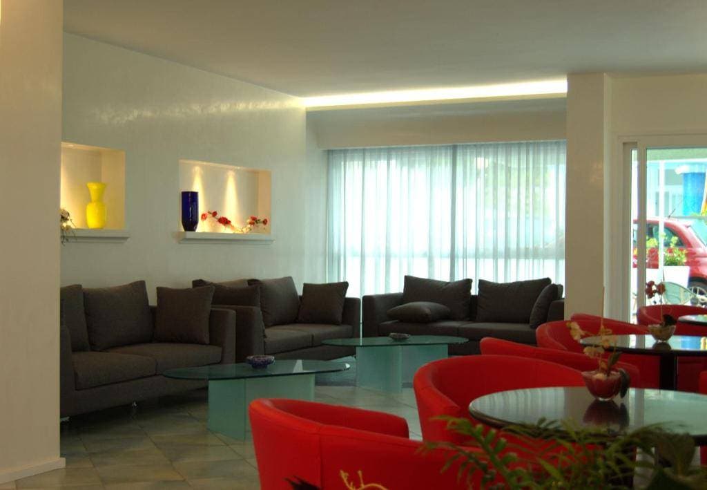 Hotel Majestic 11