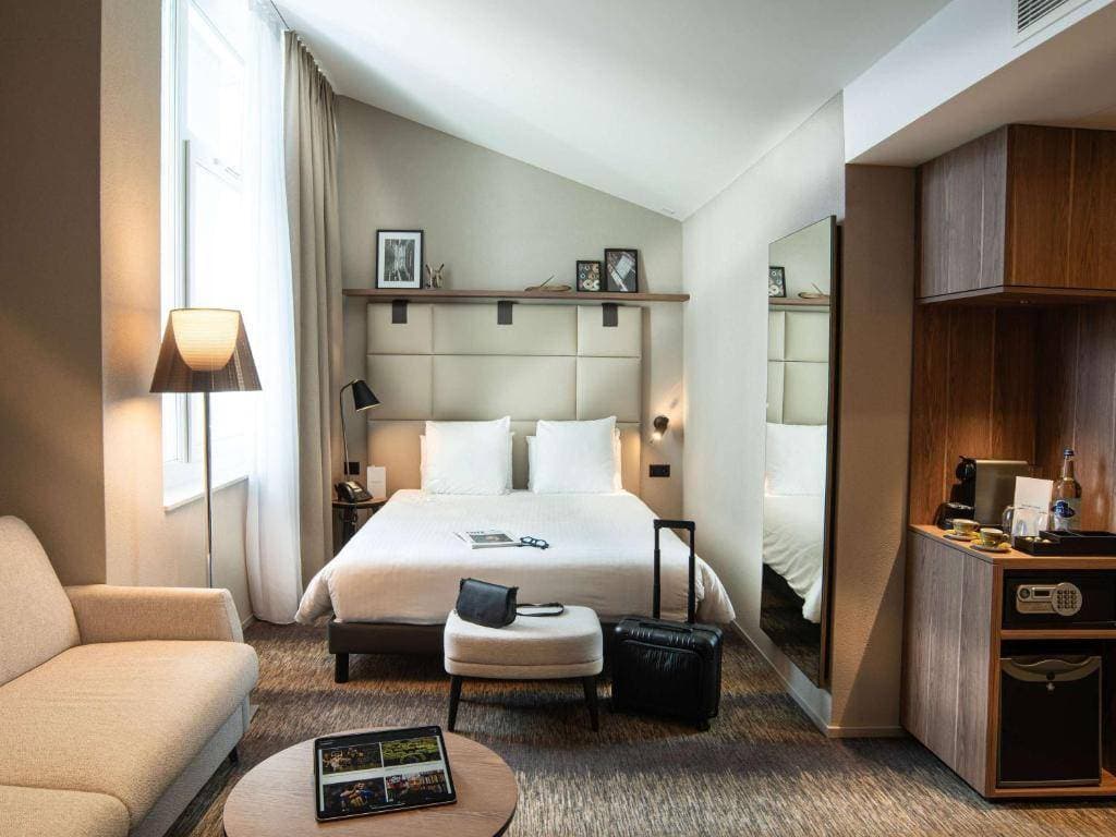 Hotel Aux Remparts 12