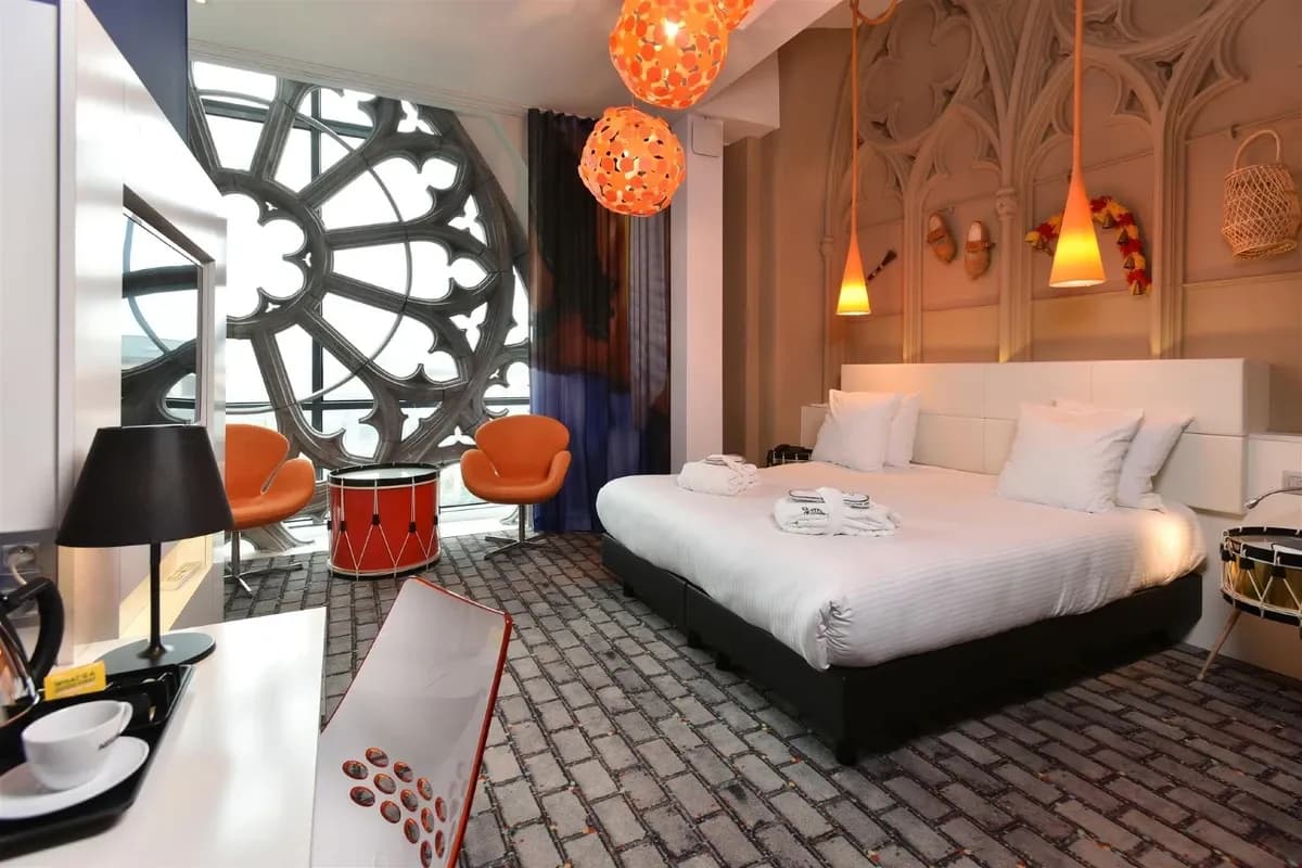 Martin's Dream Hotel 14