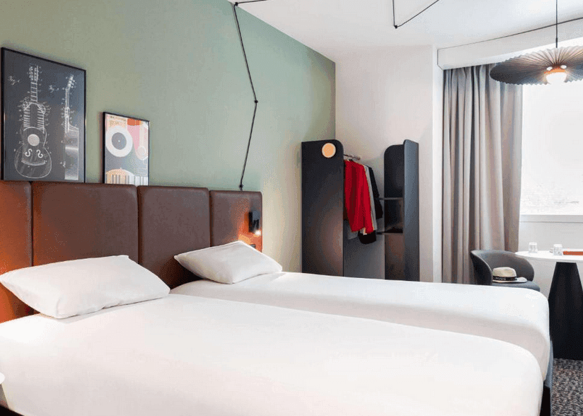 Ibis Lausanne Centre Hotel 19