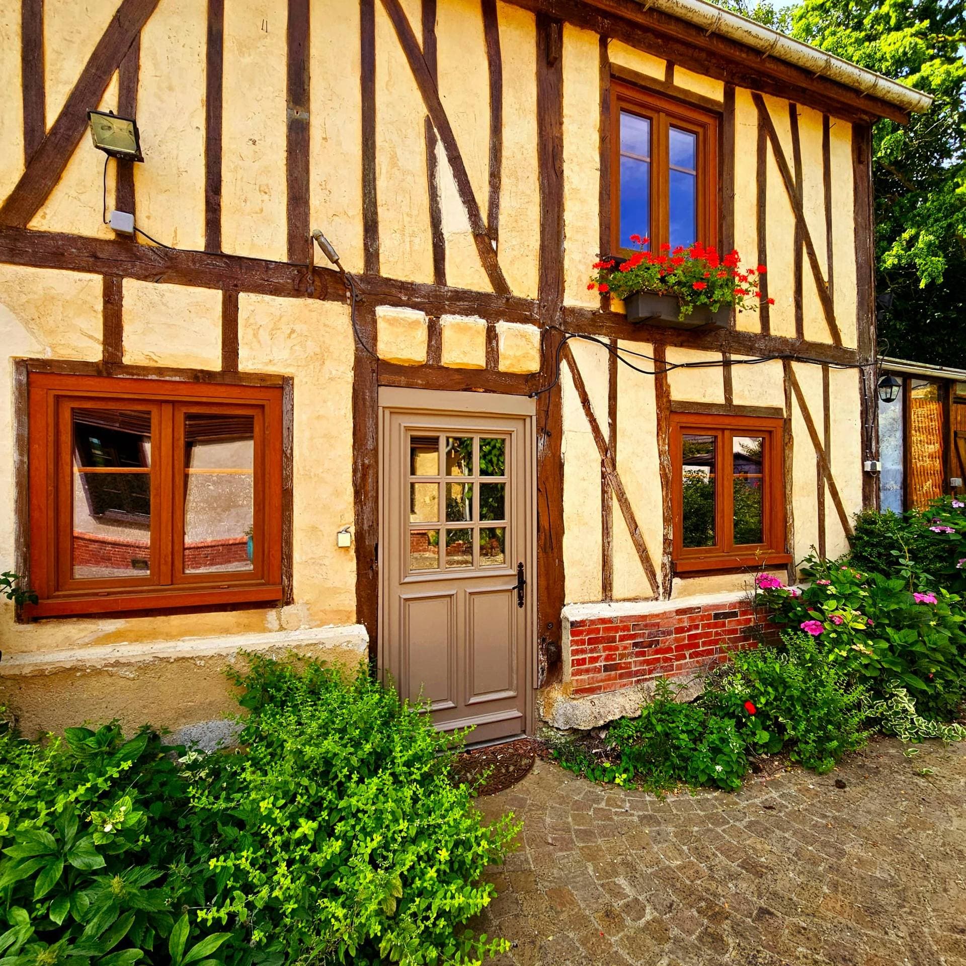 Les Cabanes au Refuge des 3 Ours 30