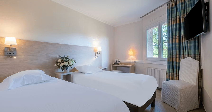 The Originals Relais Hôtel Causse Comtal 18