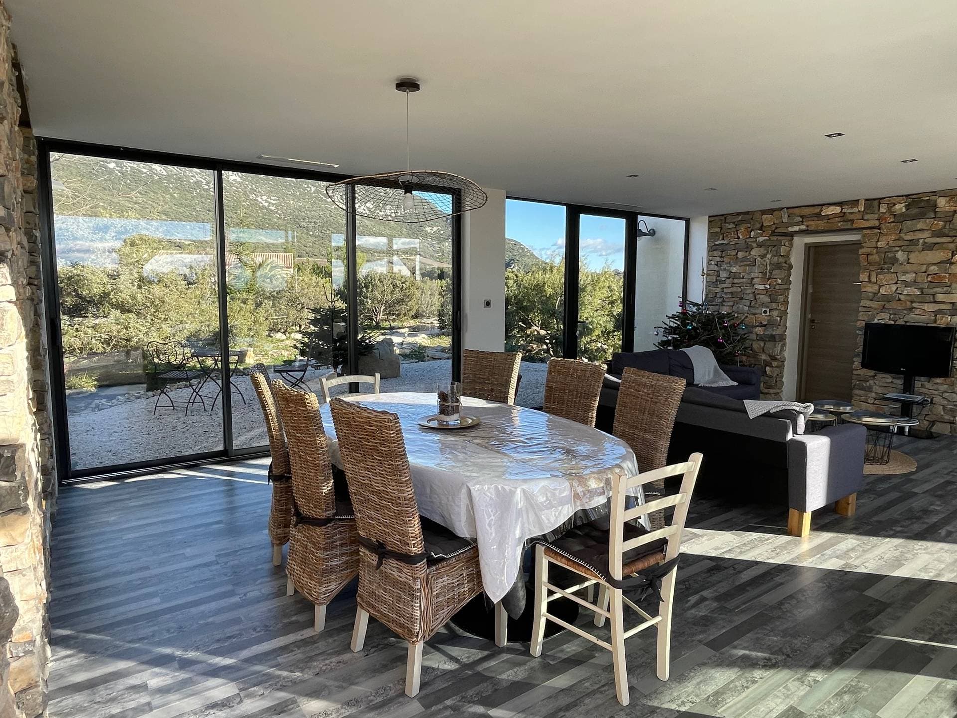 Le domaine du Cade 8