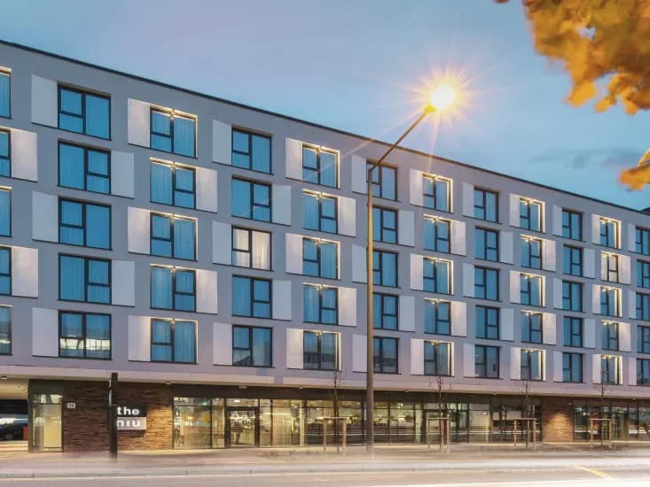 Holiday Inn - the niu, Cure Erlangen 1