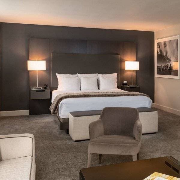 The Benson Portland, Curio Collection by Hilton 34