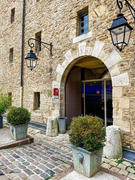 L'Hôtel Le Château Fort 5
