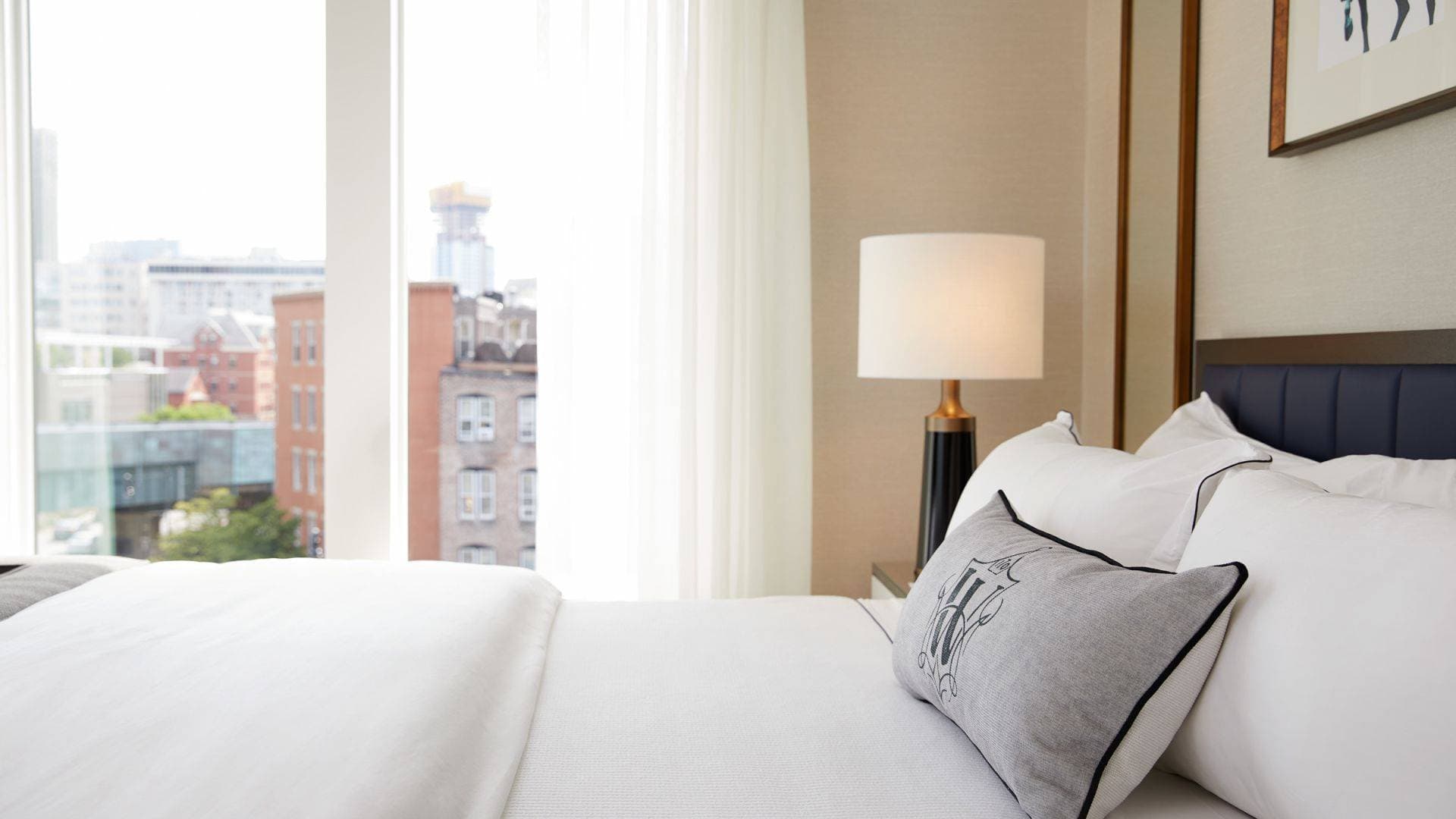 The Whitney Hotel Boston 11