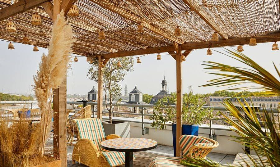 Hotel Indigo Bordeaux Centre Chartons by IHG