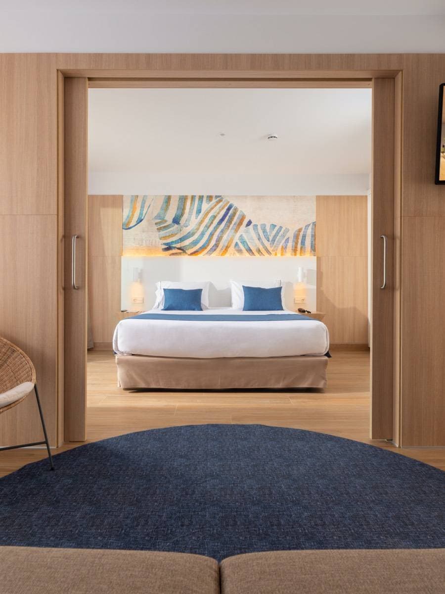 L'Azure Hotel 31