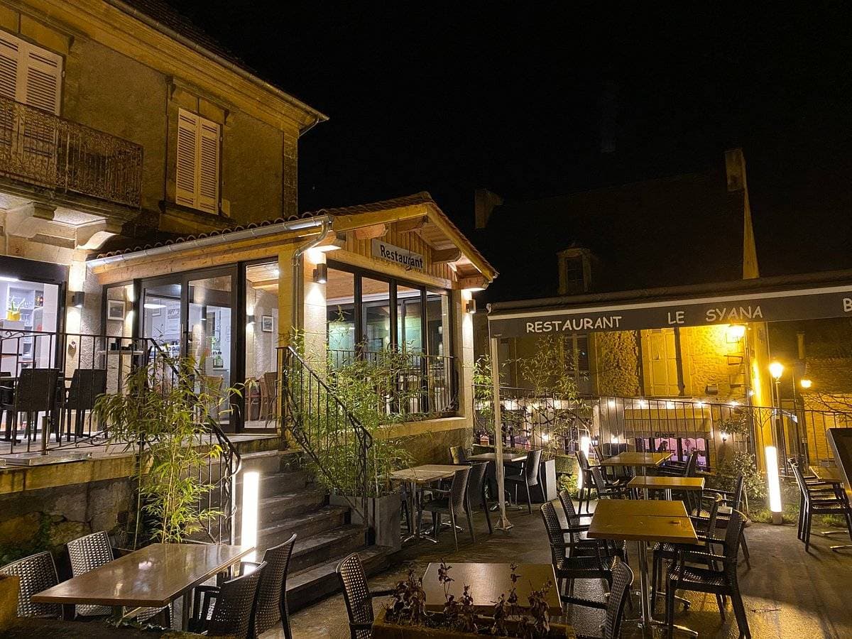 Bistro Chez Chloé - Hôtel du Centenaire 1