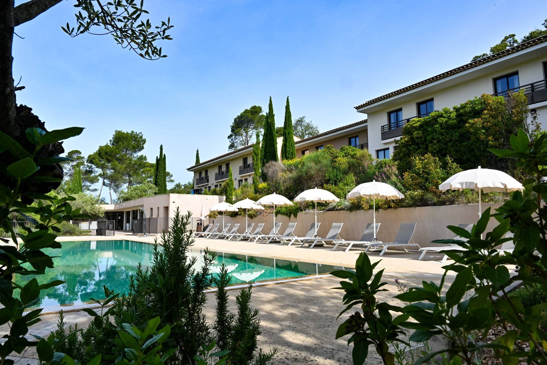  Mercure**** Golf Hôtel  & Spa de Barbaroux 2