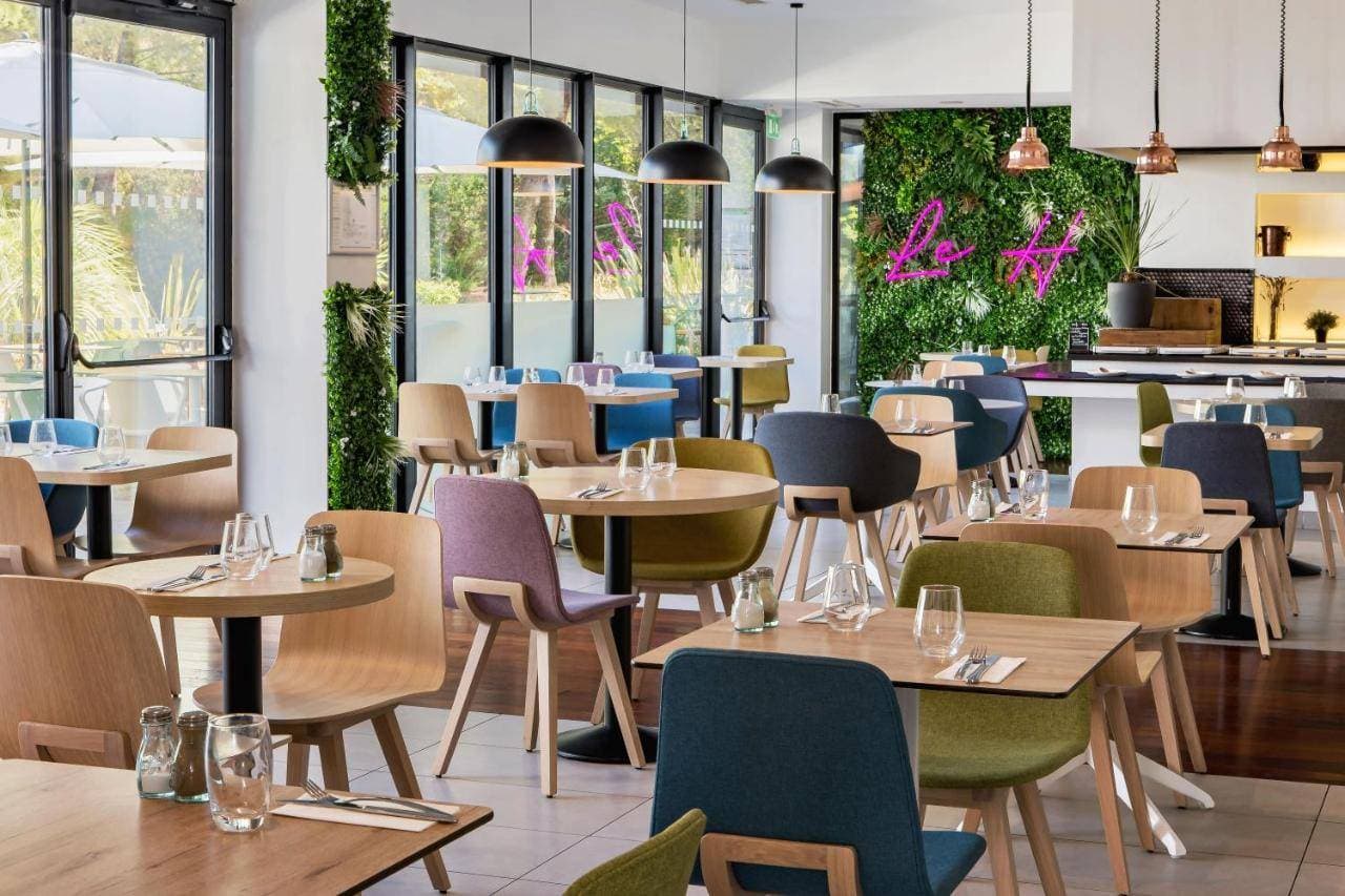 Holiday Inn Marseille Airport, an IHG Hotel 8