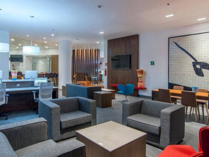 Holiday Inn Express Puebla 9