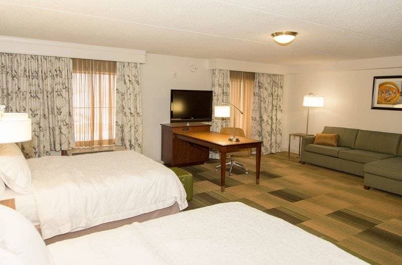 Hampton Inn & Suites Albany Downtown 33