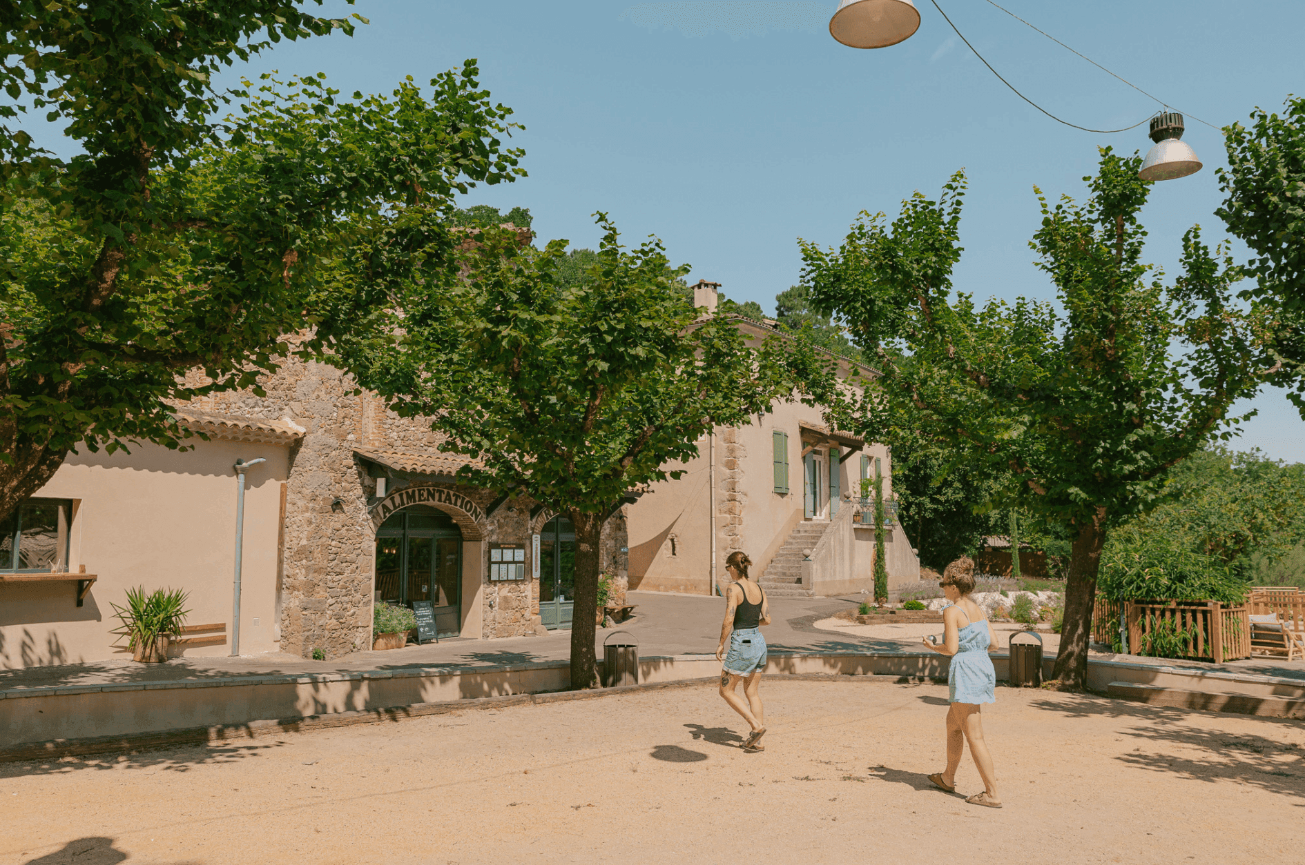 Slow Village - Anduze 17