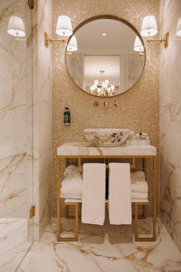 Hotel Estheréa 35