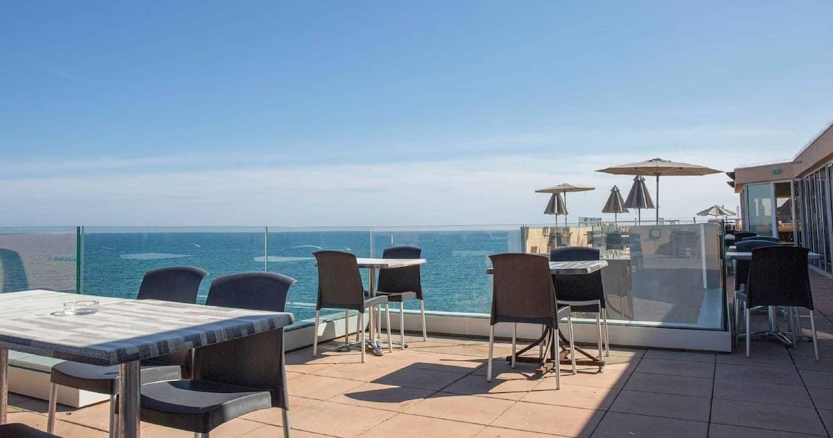L'Hôtel Port Marine 3