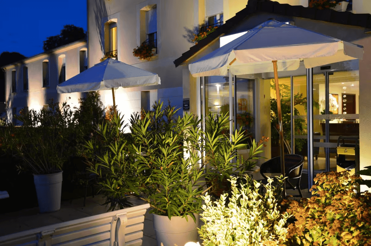 Brit Hotel Châteaudun 1