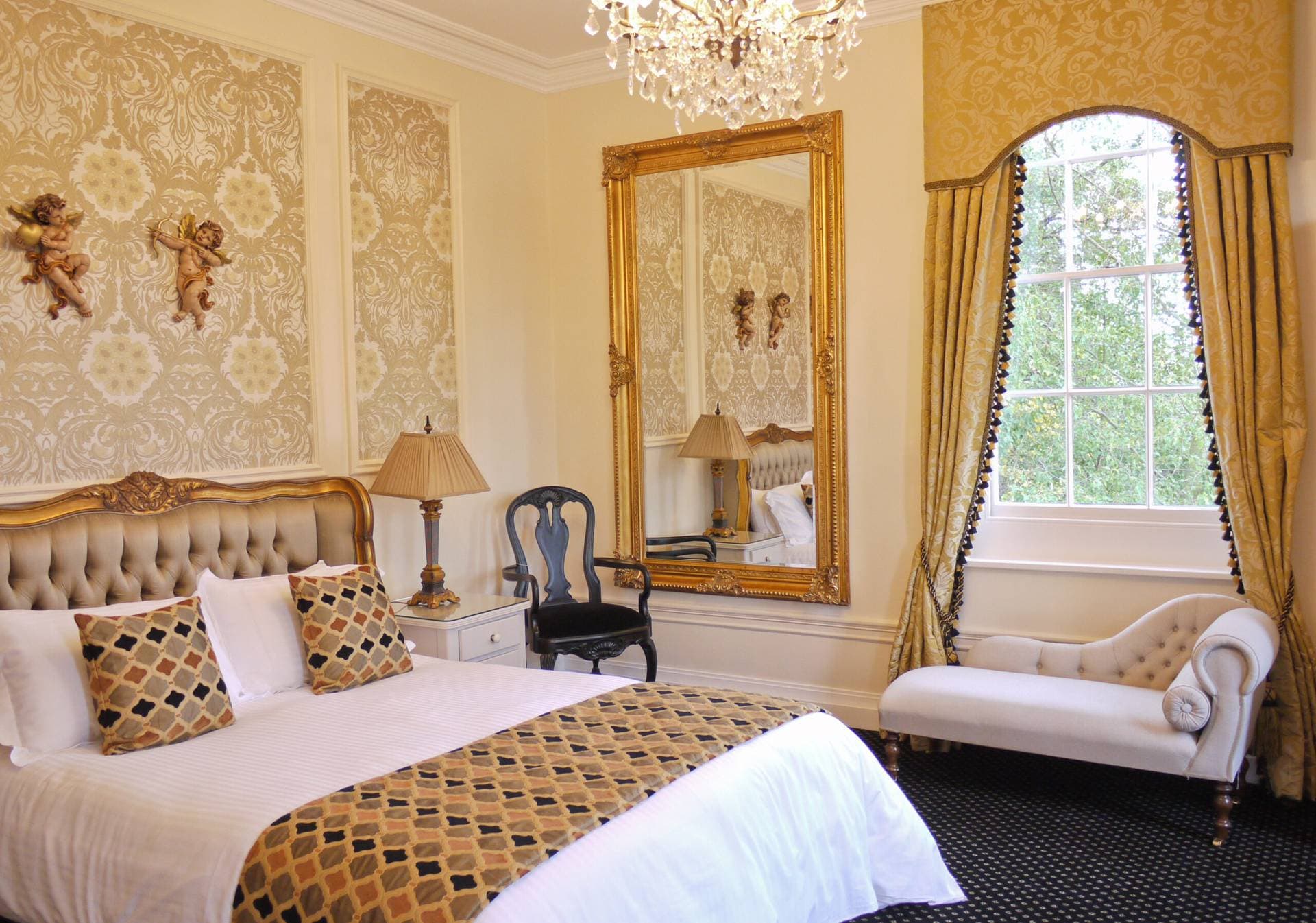 Greenwoods Hotel & Spa 23