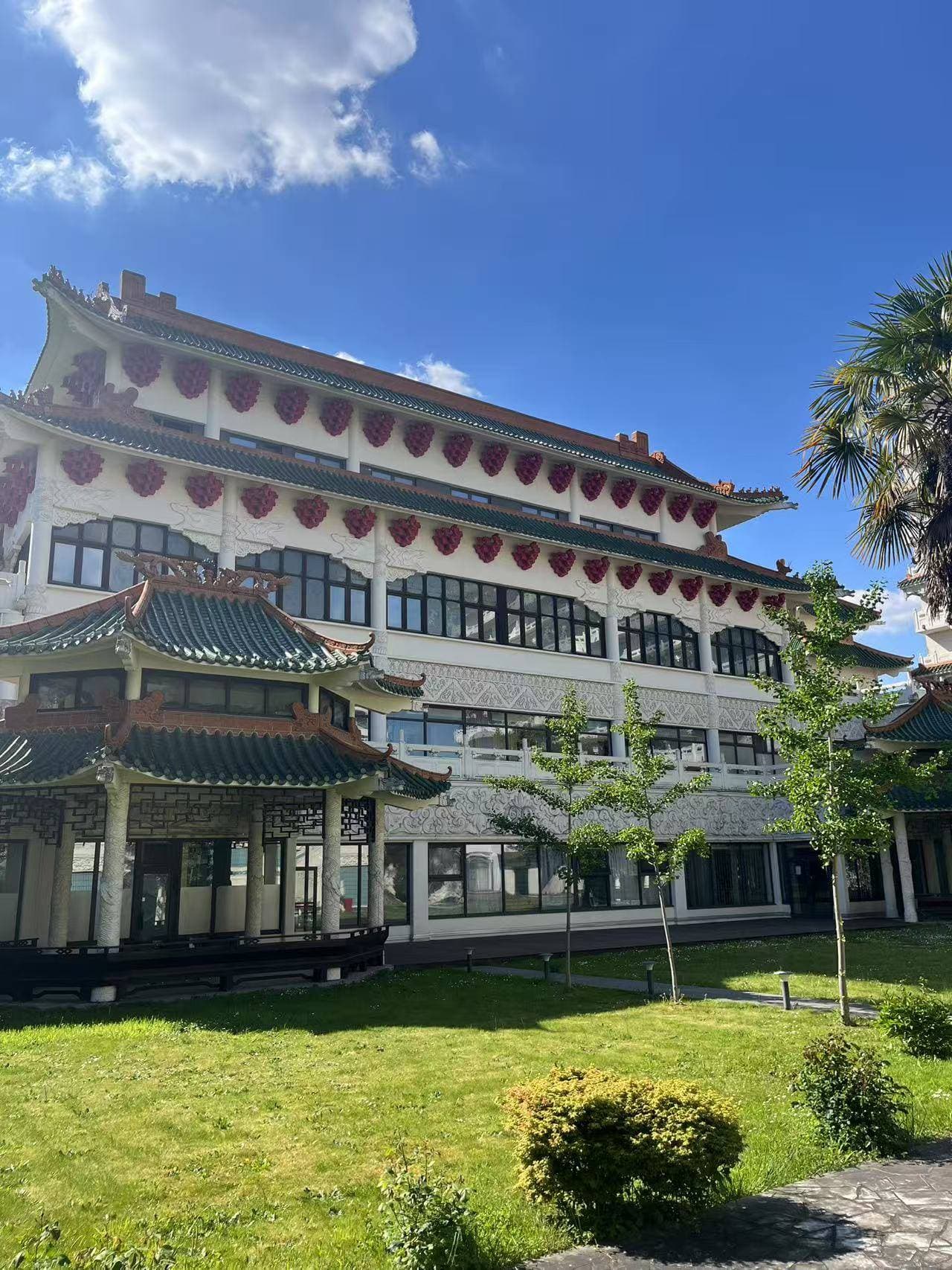 Huatian Chinagora Hôtel & Restaurant 28
