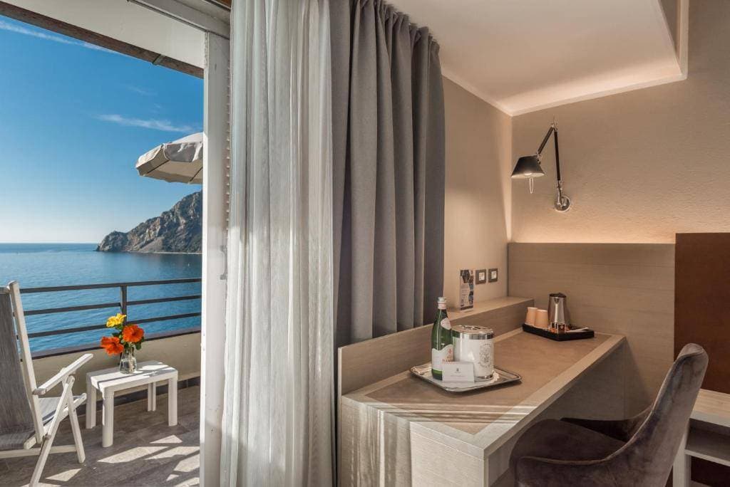 Hotel Porto Roca 39