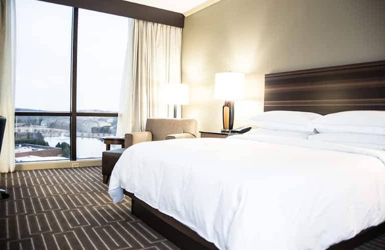 Hilton Charlotte University Place 38